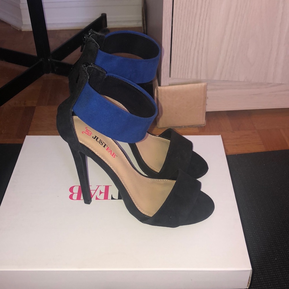 🌟NEW🌟Justfab heels size 6